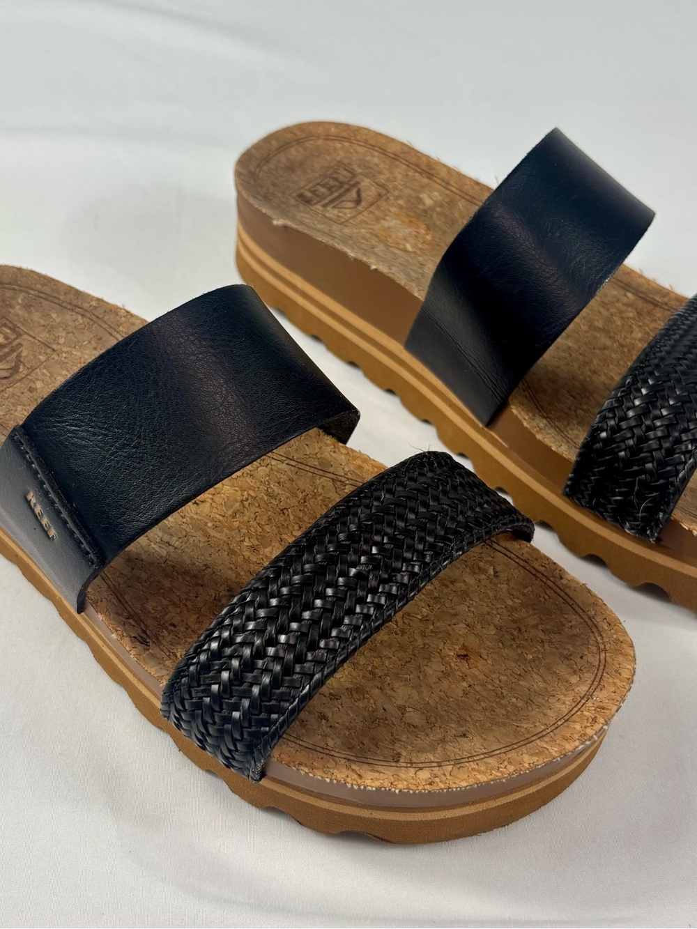 Reef Cushion Vista Hi Platform Slide Sandals Black Size 8 - Picture 2 of 15